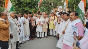 IMG-20250515-WA0049-300x169 कांग्रेस ज़िलाध्यक्ष कौशल कुमार सिंह ‘मुन्ना राय’ के नेतृत्व में मंत्री विजय शाह के खिलाफ आक्रोश जुलूस निकाला गया