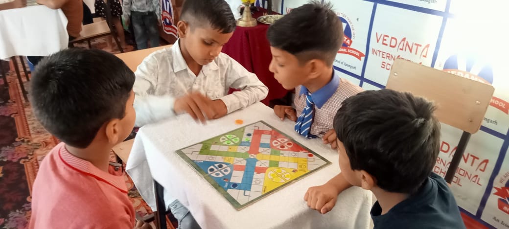 WhatsApp-Image-2025-05-22-at-2.05.07-PM वेदांता इंटरनेशनल स्कूल में समर कैंप का हुआ शानदार शुभारंभ