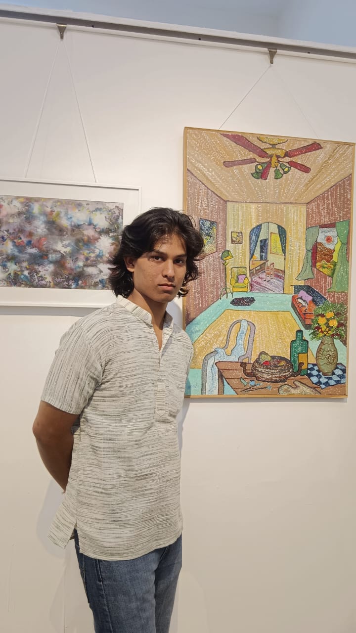 देवभूमि विश्वविद्यालय के फाइन आर्ट छात्र को मिला 'भारत बुक ऑफ वर्ल्ड रिकॉर्ड्स' सम्मान