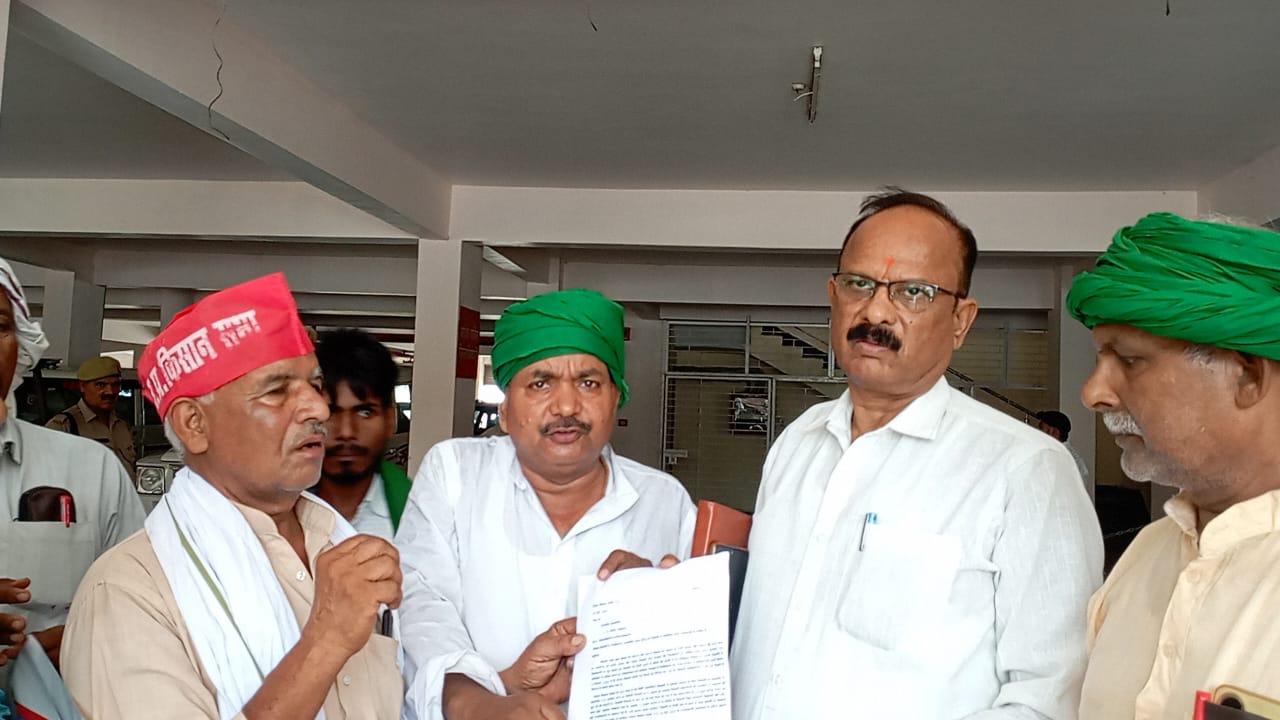 WhatsApp-Image-2025-06-24-at-9.32.54-PM बिजली के प्राइवेट होने पर किसान नेताओं ने बगावत में भरी हुंकार